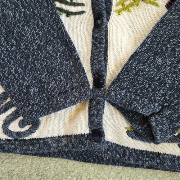 Vintage Reference Point Beaded Holiday Cardigan sz Medium Ice Skaters Christmas - Picture 10 of 12